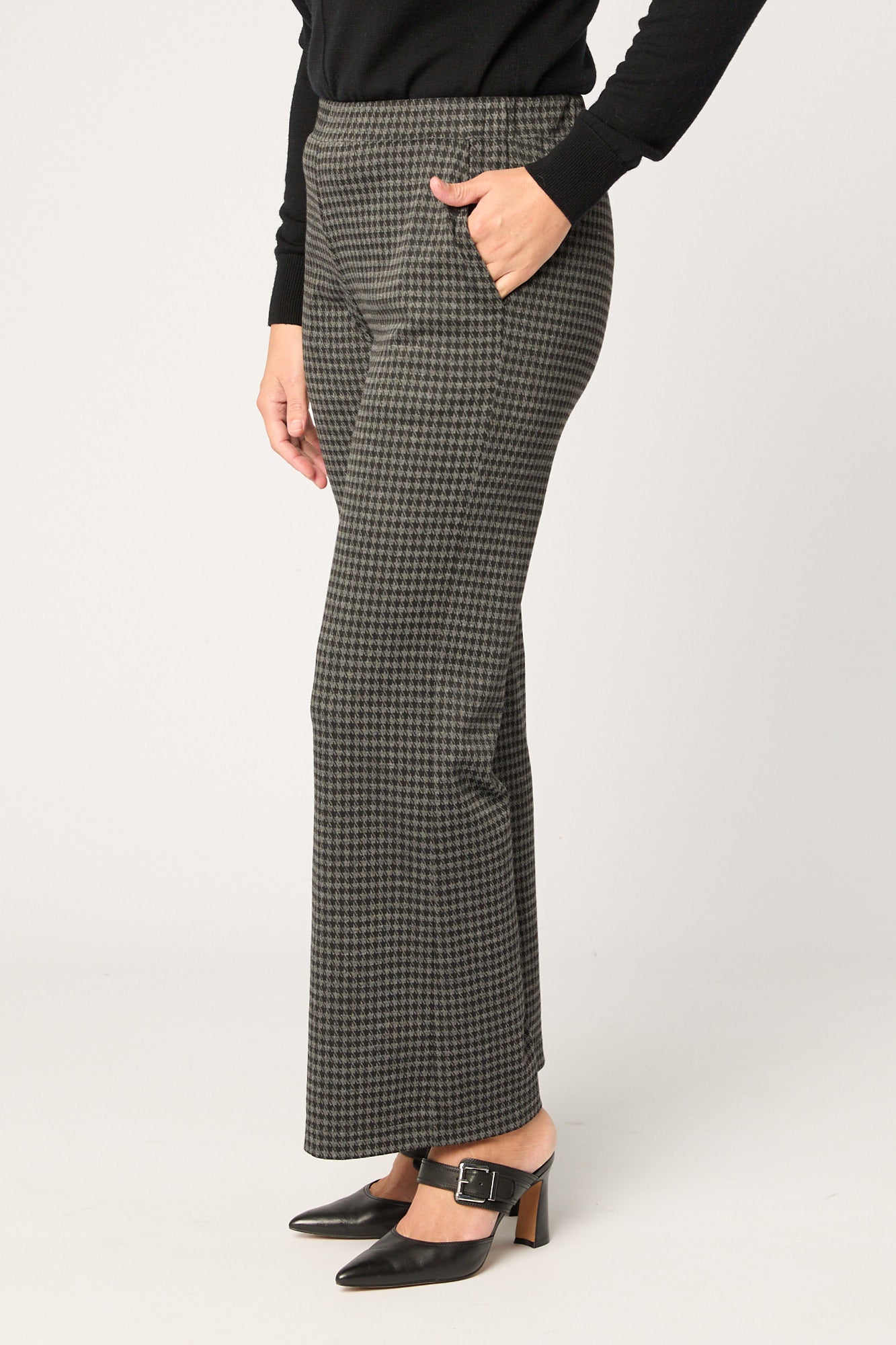 WIDE LEG INVERNESS PANT