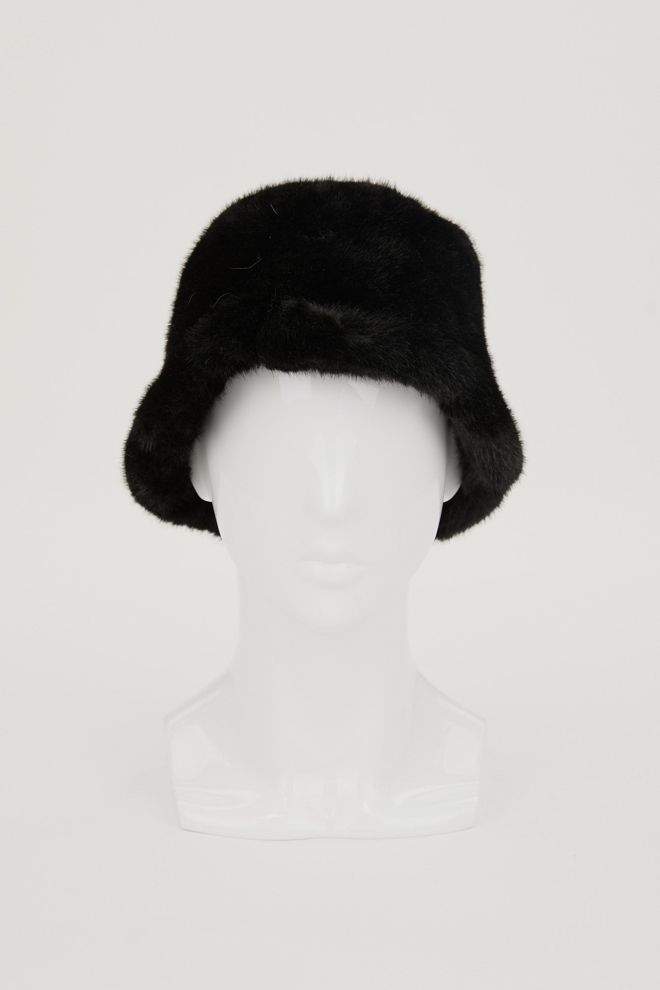 BROOKLYN FAUX FUR BUCKET HAT