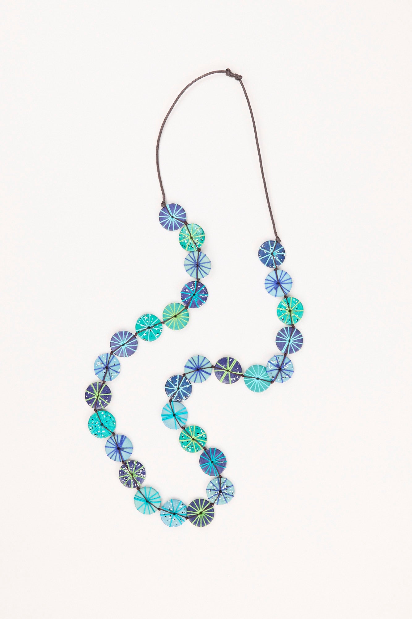 ALBA WOODEN NECKLACE 3 ALBA WOODEN NECKLACE
