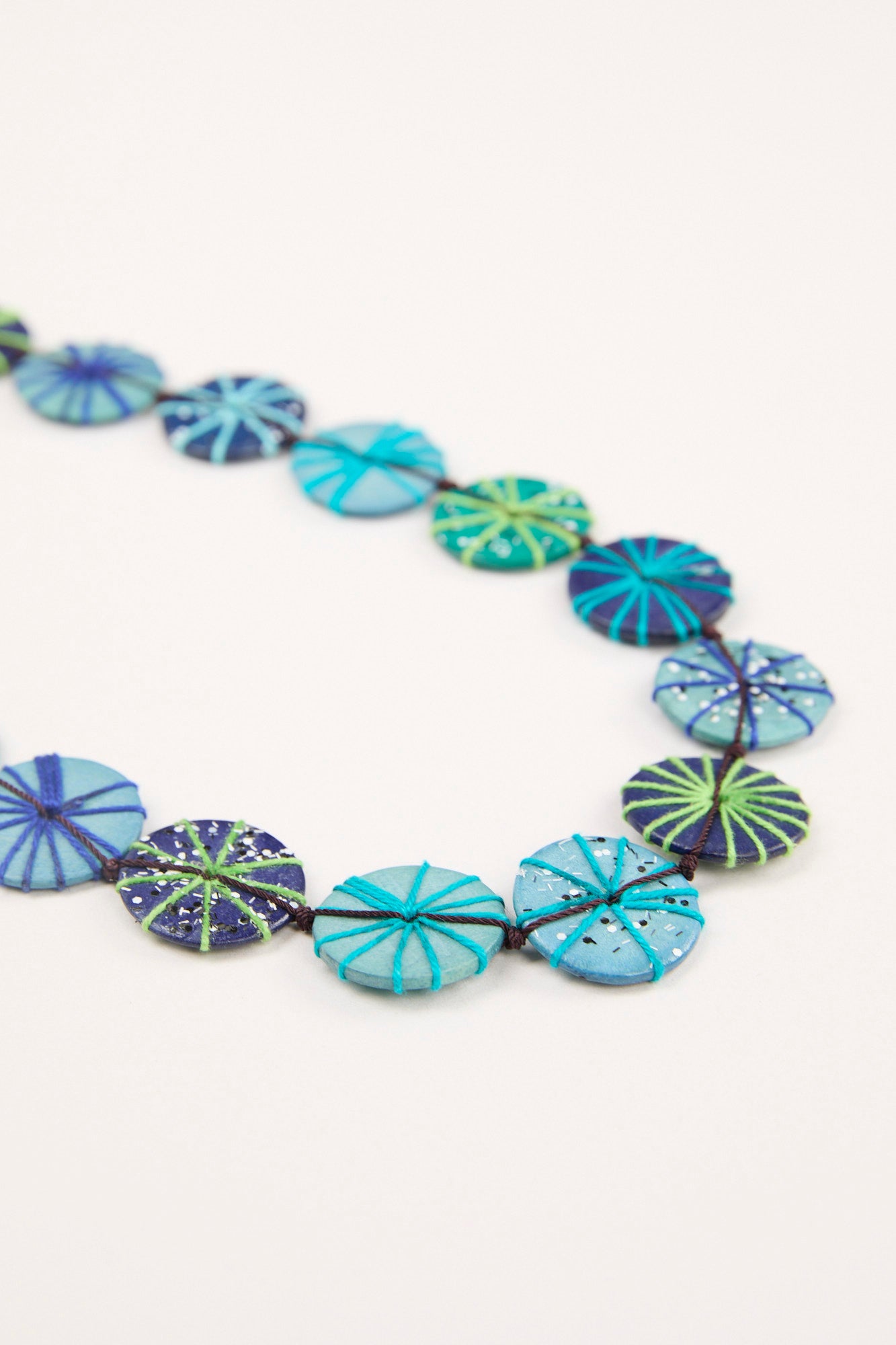 ALBA WOODEN NECKLACE 4 ALBA WOODEN NECKLACE