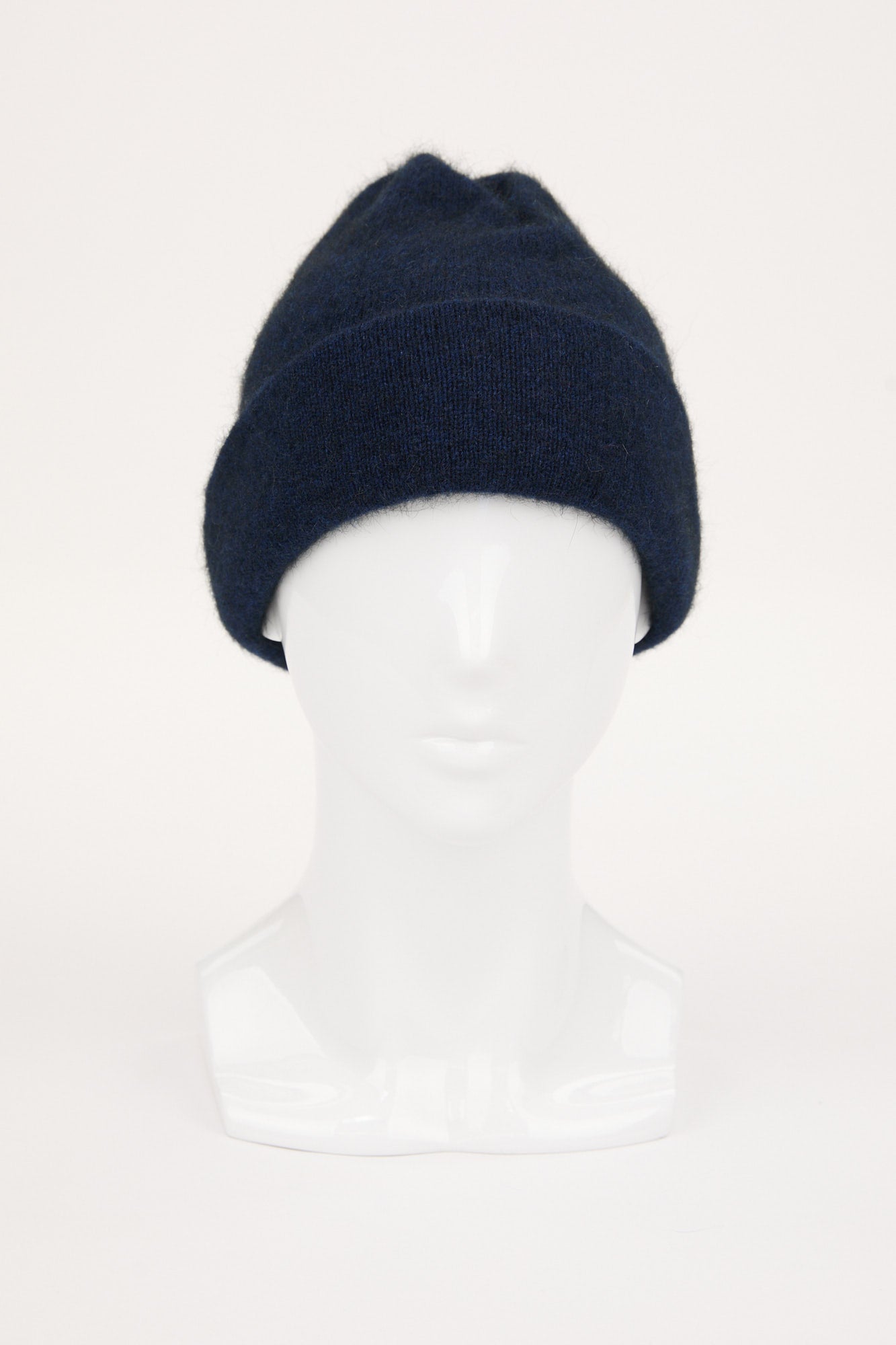 POSSUM BLEND BEANIE