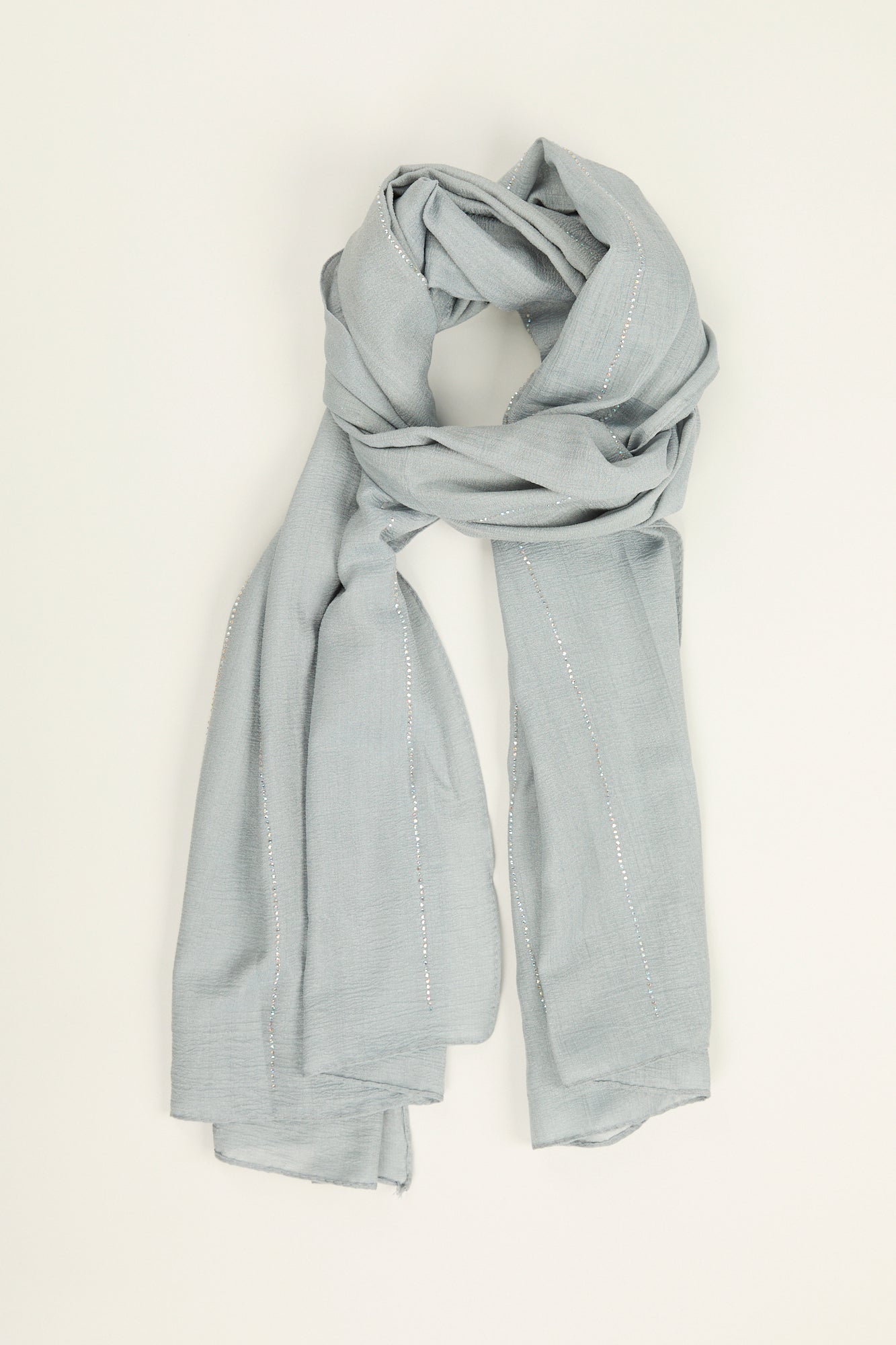 NOEL DIAMANTE TRIM SCARF