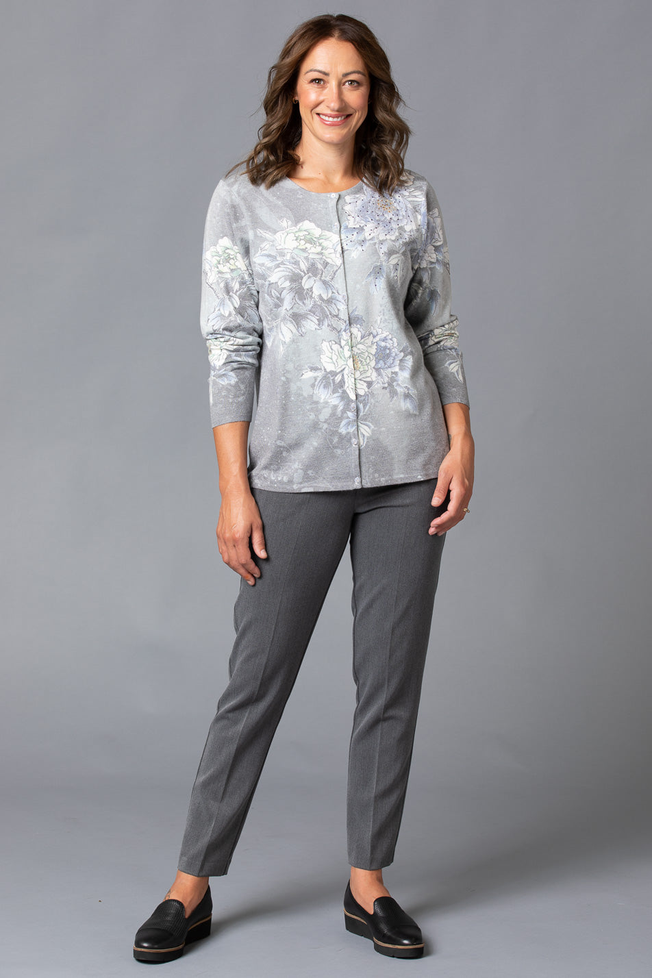 HEIDI SLIM LEG PANT WITH POCKETS 3 HEIDI SLIM LEG PANT WITH POCKETS