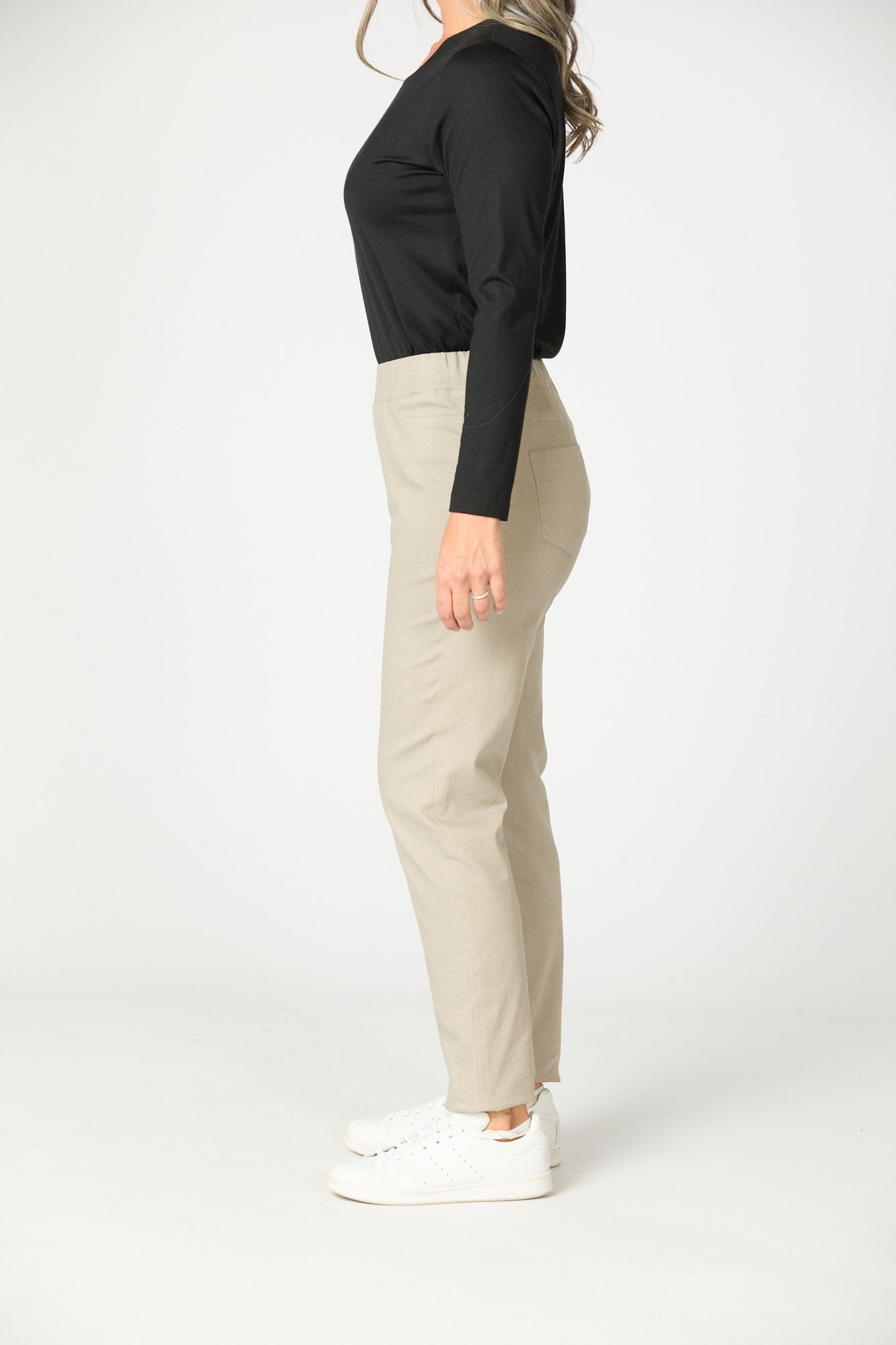 SUZY STRETCH LONG PULL ON JEAN