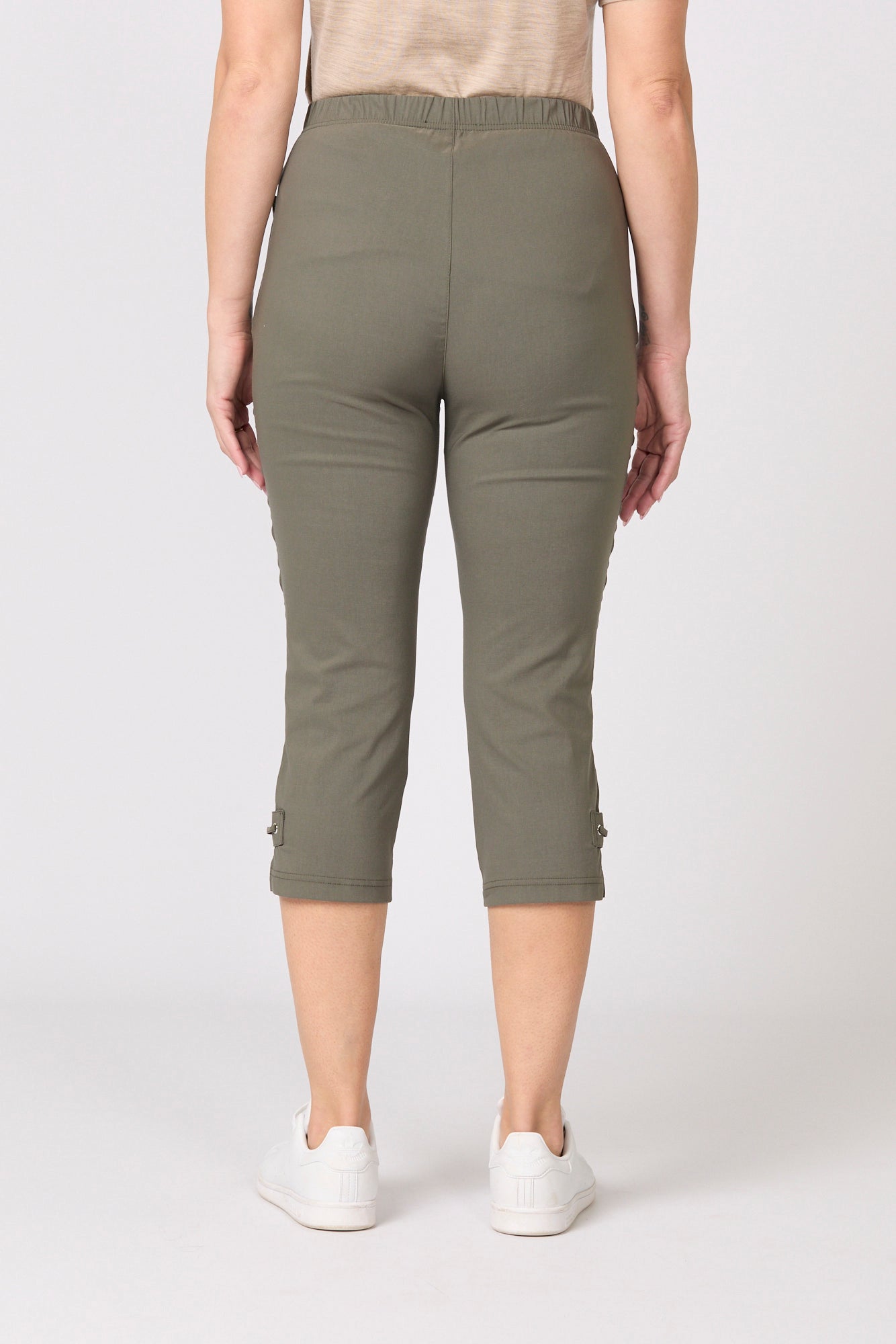 VIBE STRETCH EYELET CROP PANT 4 VIBE STRETCH EYELET CROP PANT