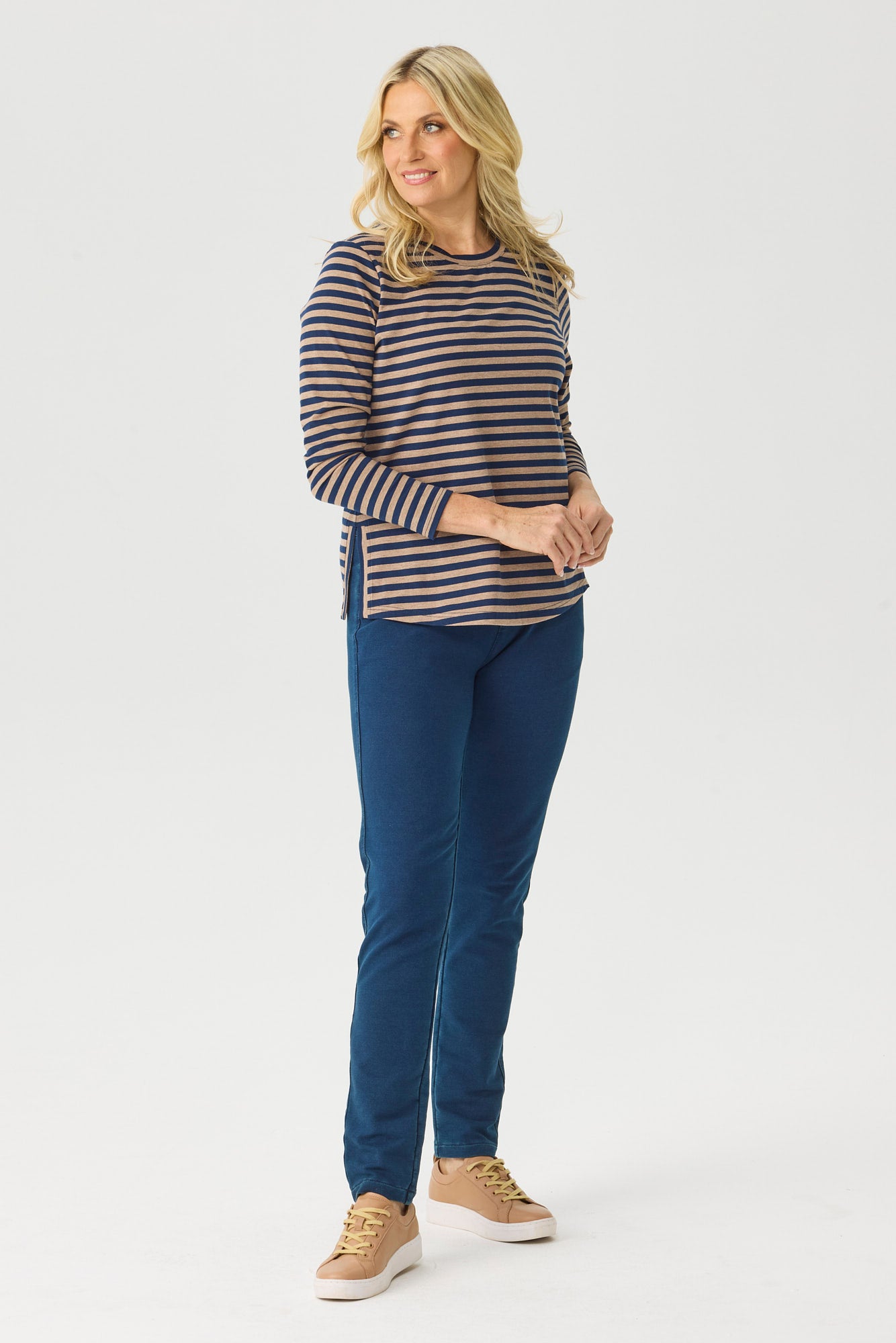 LOCOMOTION STRETCH PULL ON PANT 3 LOCOMOTION STRETCH PULL ON PANT