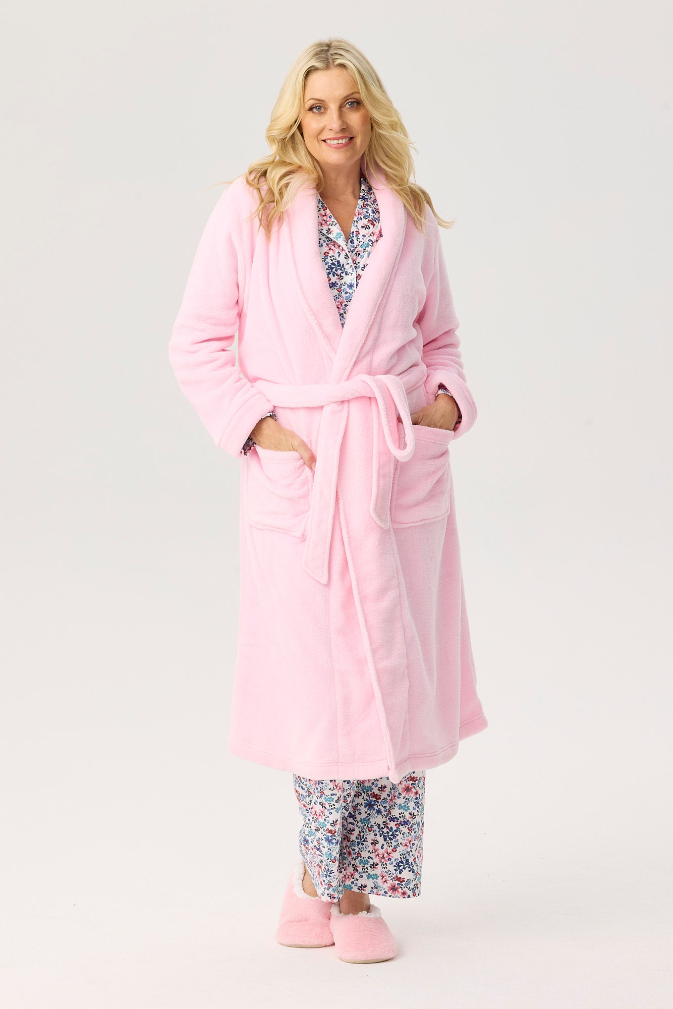 WRAP DRESSING GOWN
