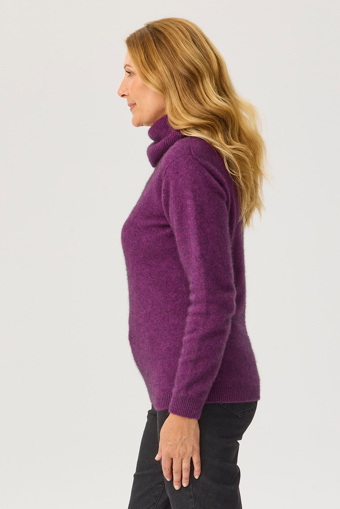 POSSUM ROLL NECK JUMPER 4 POSSUM ROLL NECK JUMPER