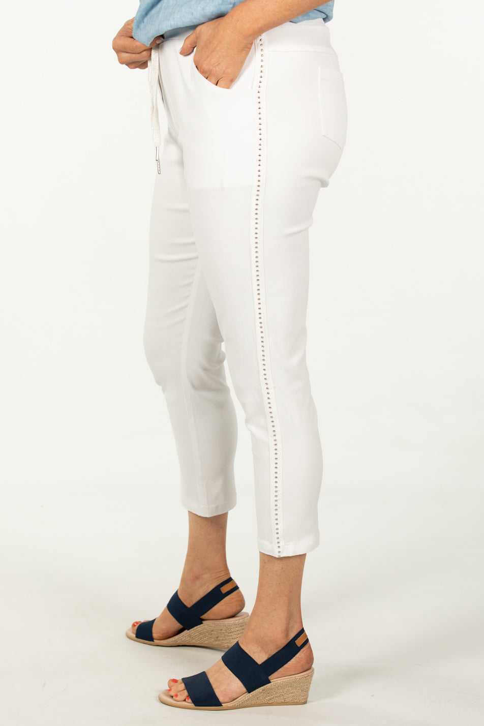 EMBELLISHED STRETCH PULL ON PANT